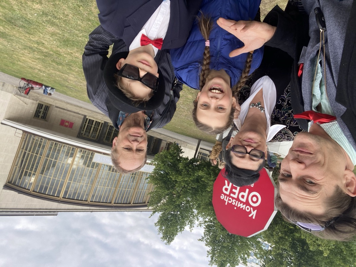 Familie Förster an der Komischen Oper Berlin